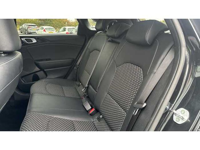 Kia Ceed 1.5T GDi ISG 3 5dr 