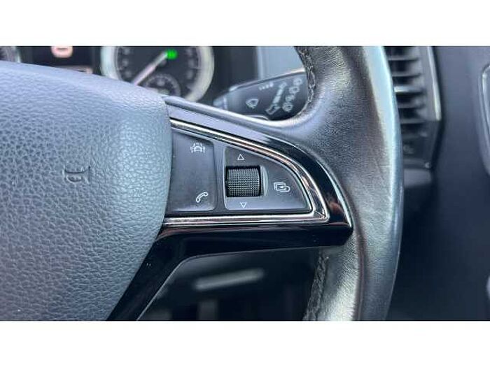 SKODA Karoq KAROQ 2.0 TDI SE L 4x4 5dr DSG 