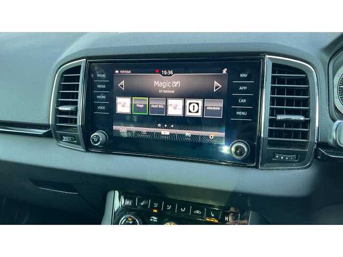 SKODA Karoq KAROQ 2.0 TDI SE L 4x4 5dr DSG 