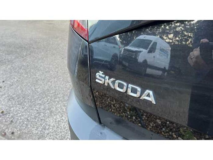 SKODA Karoq KAROQ 2.0 TDI SE L 4x4 5dr DSG 