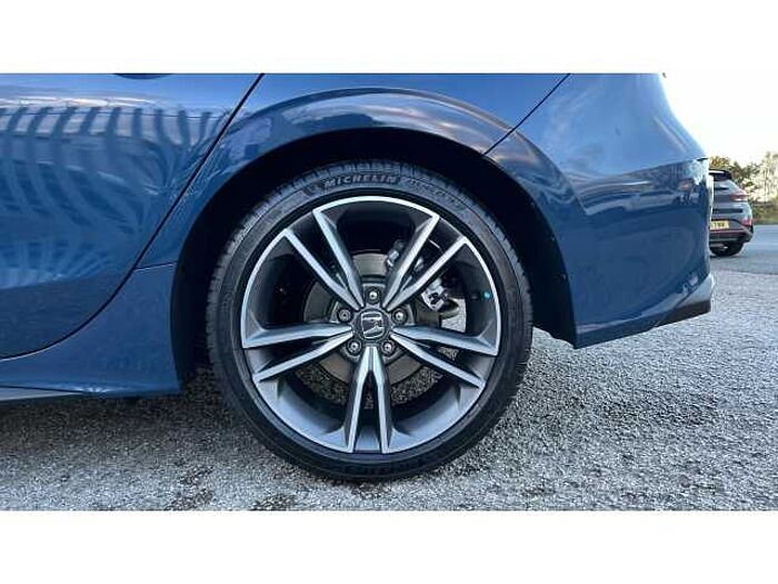 Honda Civic Hybrid Honda  Hatchback 2.0 eHEV Advance 5dr CVT 