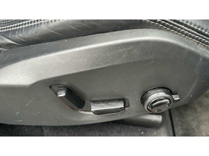 Volvo XC90 XC90 2.0 T8 Recharge PHEV Inscription Pro 5dr AWD Auto 