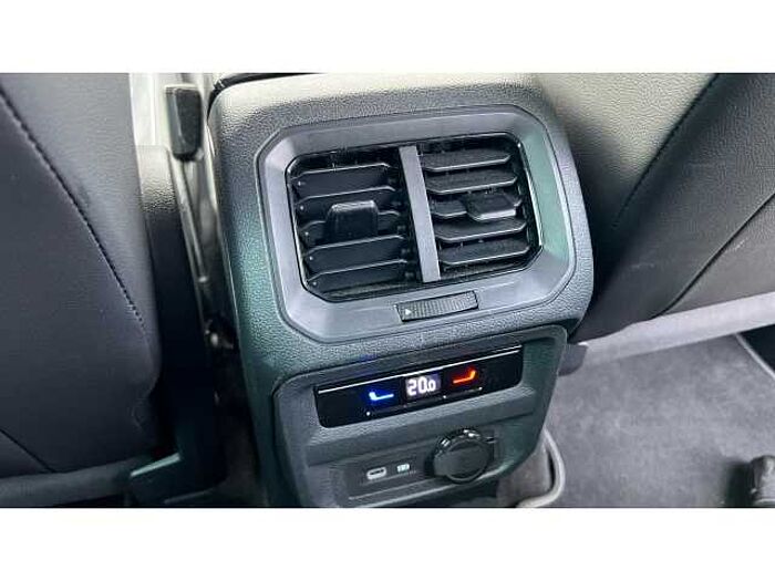 Volkswagen Tiguan TIGUAN 1.5 TSI 150 R-Line 5dr DSG 