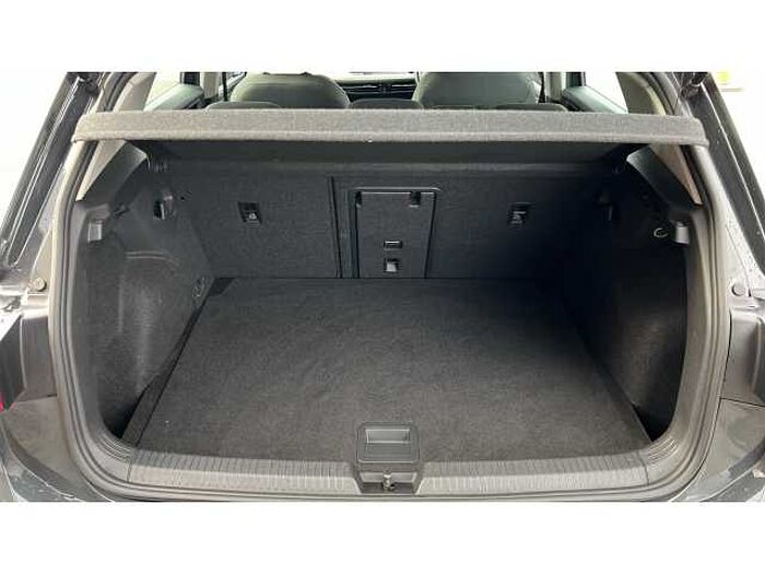 Volkswagen Golf 1.5 TSI 150 Life 5dr 