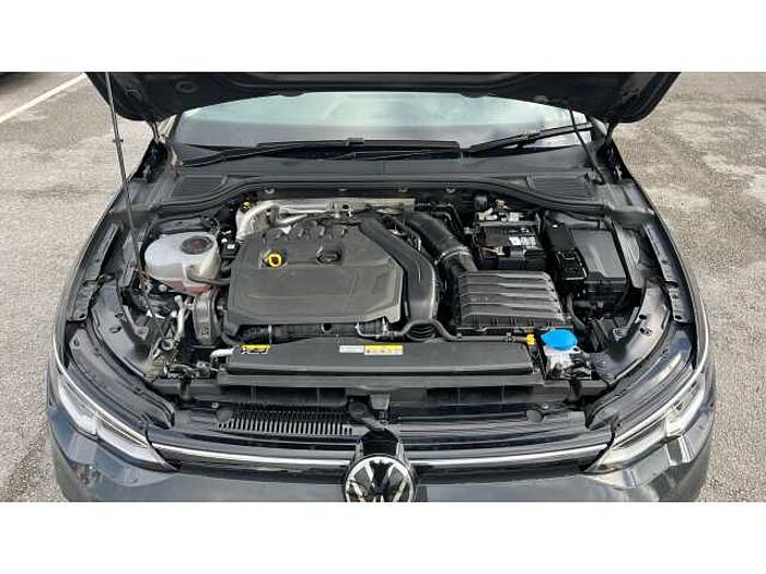 Volkswagen Golf 1.5 TSI 150 Life 5dr 