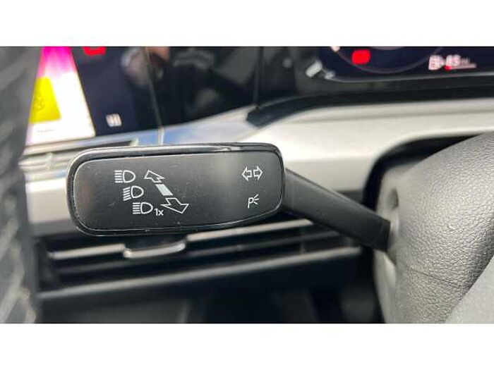 Volkswagen Golf GOLF 1.5 TSI 150 Life 5dr 