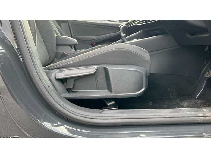 Volkswagen Golf GOLF 1.5 TSI 150 Life 5dr 