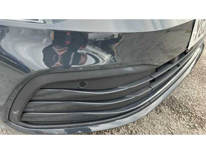 Volkswagen Golf 1.5 TSI 150 Life 5dr 