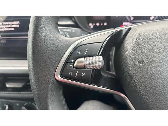 SKODA Fabia FABIA 1.0 TSI 116 SE Comfort 5dr DSG 