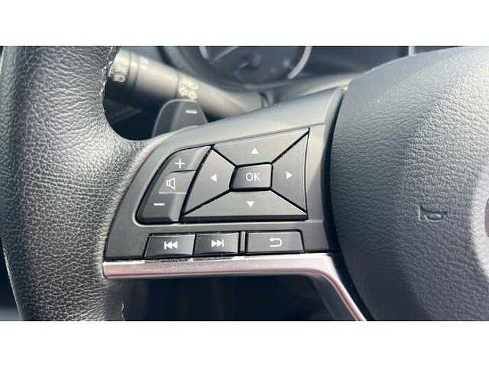 Nissan Juke JUKE 1.0 DiG-T 114 N-Connecta 5dr DCT 