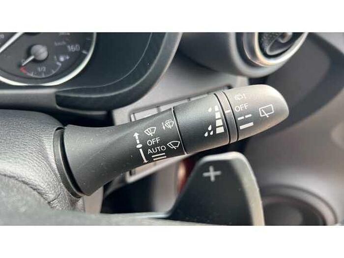 Nissan Juke JUKE 1.0 DiG-T 114 N-Connecta 5dr DCT 