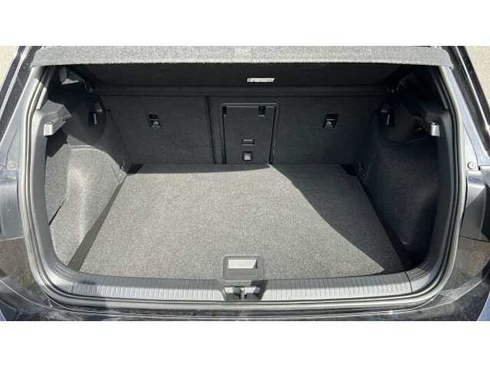 Volkswagen Golf GOLF 1.5 TSI 150 R-Line 5dr 