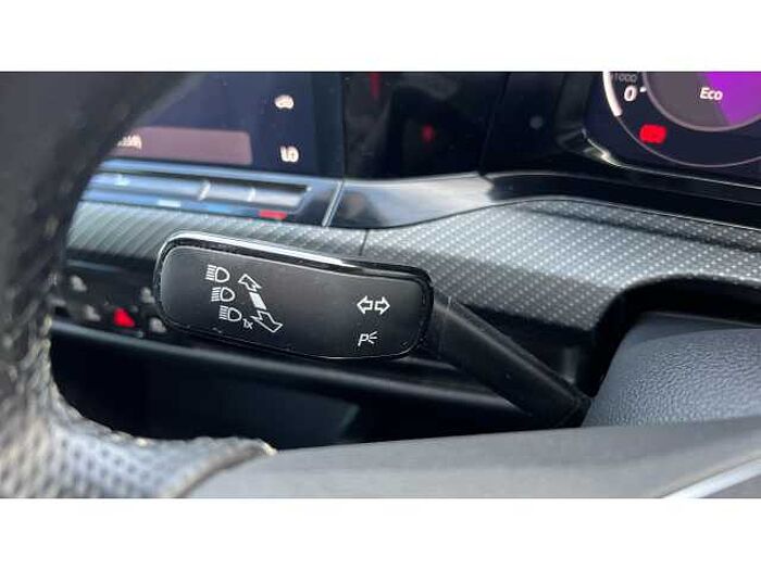 Volkswagen Golf GOLF 1.5 TSI 150 R-Line 5dr 