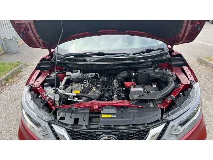 Nissan Qashqai QASHQAI 1.3 DiG-T Acenta Premium 5dr 