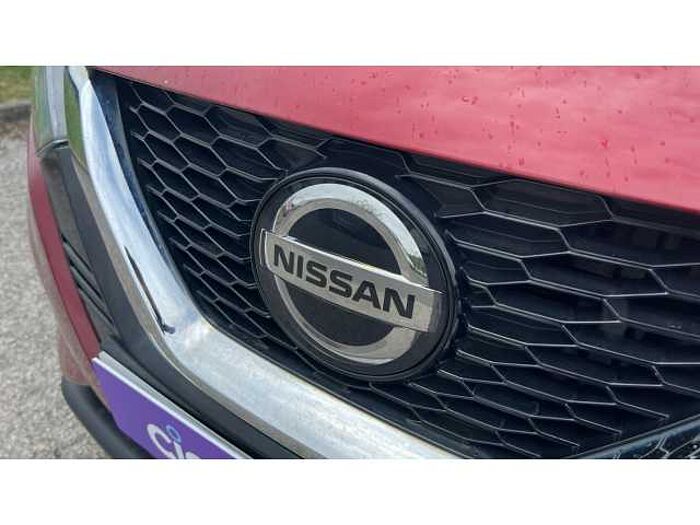 Nissan Qashqai QASHQAI 1.3 DiG-T Acenta Premium 5dr 
