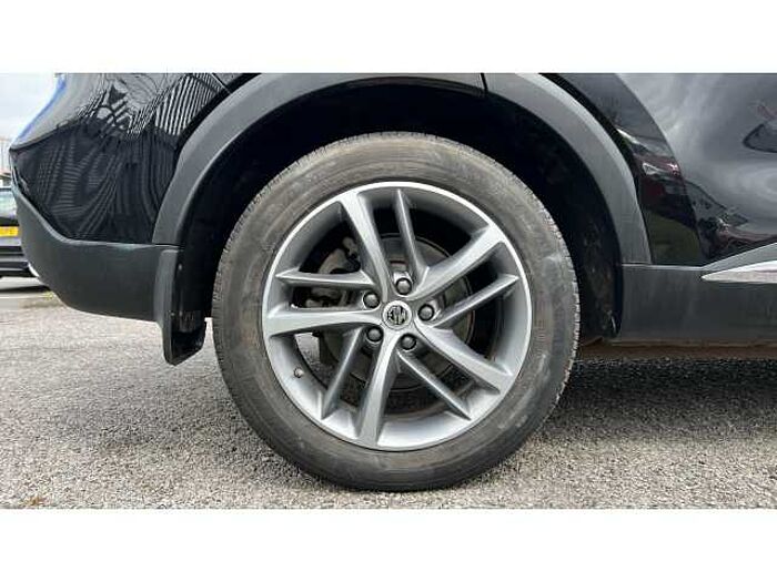 MG HS HS 1.5 T-GDI PHEV Exclusive 5dr Auto 
