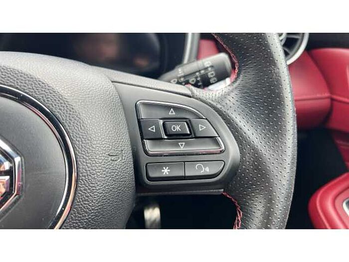 MG HS HS 1.5 T-GDI PHEV Exclusive 5dr Auto 