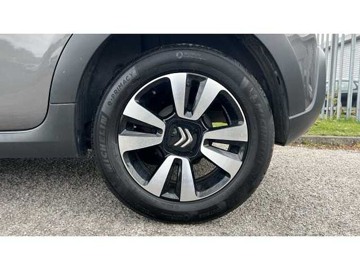 Citroen C3 C3 1.2 PureTech Plus 5dr 