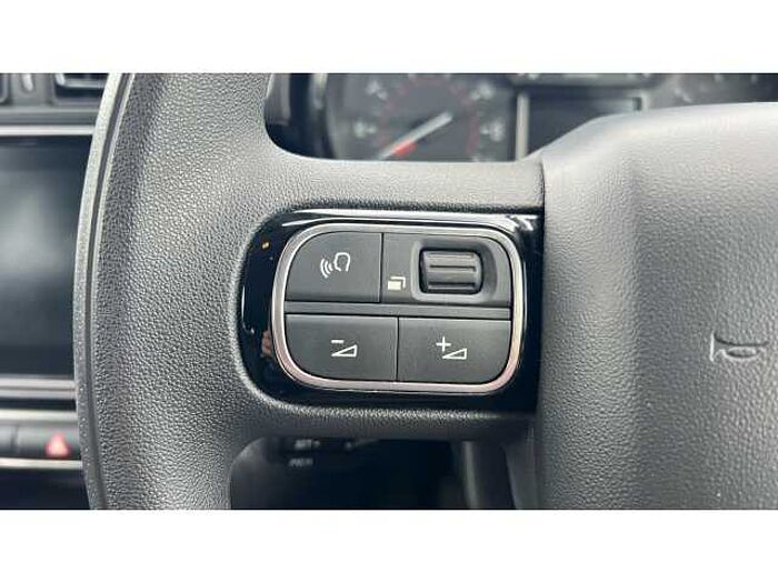 Citroen C3 C3 1.2 PureTech Plus 5dr 