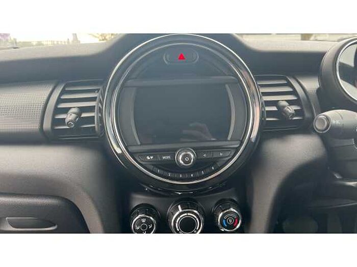 MINI Mini HATCHBACK 1.5 Cooper Classic II 3dr Auto 