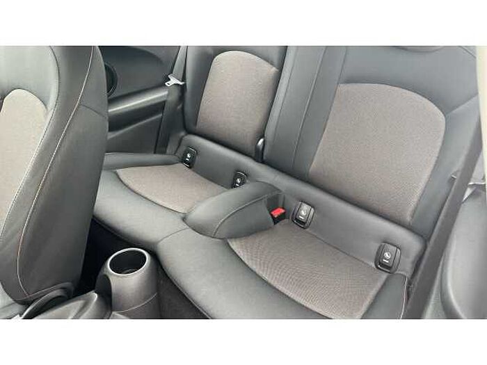 MINI Mini HATCHBACK 1.5 Cooper Classic II 3dr Auto 