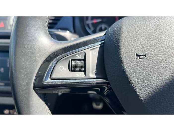 SKODA Rapid Spaceback RAPID SPACEBACK 1.0 TSI 110 SE Sport 5dr 