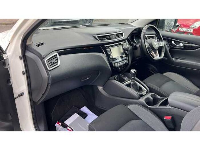 Nissan Qashqai QASHQAI 1.5 dCi 115 N-Connecta 5dr 