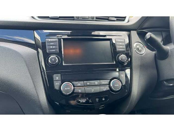 Nissan Qashqai QASHQAI 1.5 dCi 115 N-Connecta 5dr 
