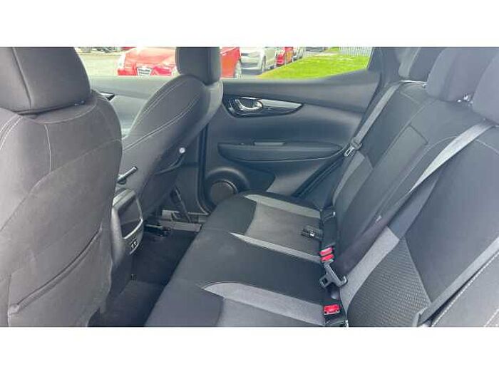 Nissan Qashqai QASHQAI 1.5 dCi 115 N-Connecta 5dr 