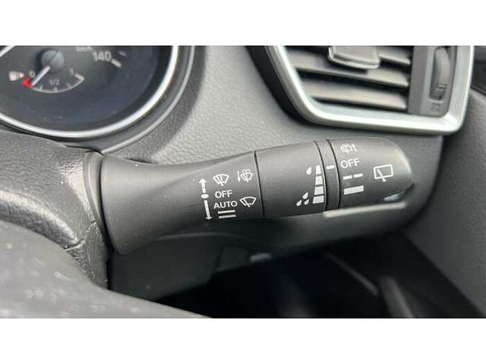 Nissan Qashqai QASHQAI 1.5 dCi 115 N-Connecta 5dr 
