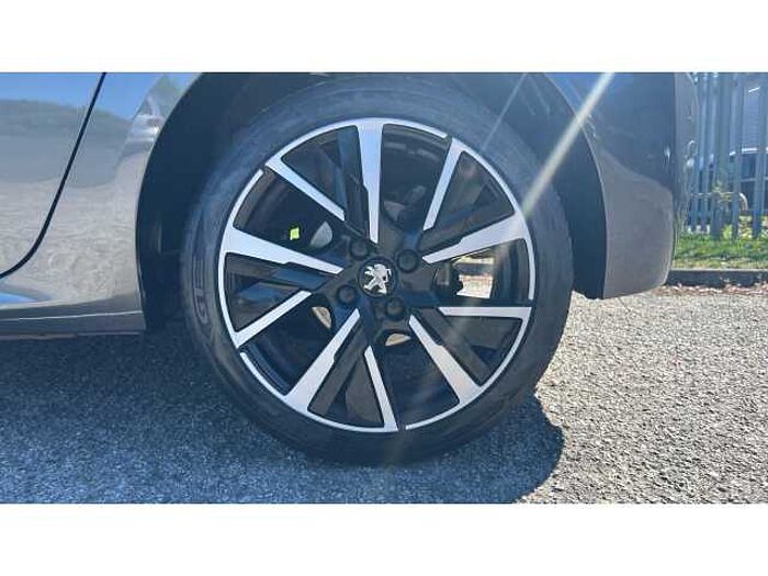 Peugeot 208 208 1.2 PureTech 100 Allure 5dr 
