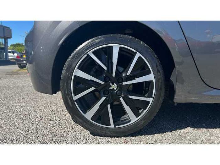 Peugeot 208 208 1.2 PureTech 100 Allure 5dr 