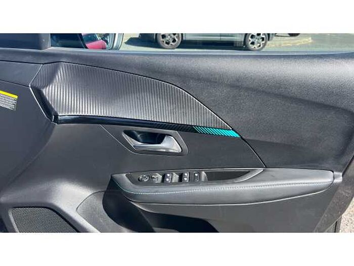 Peugeot 208 208 1.2 PureTech 100 Allure 5dr 