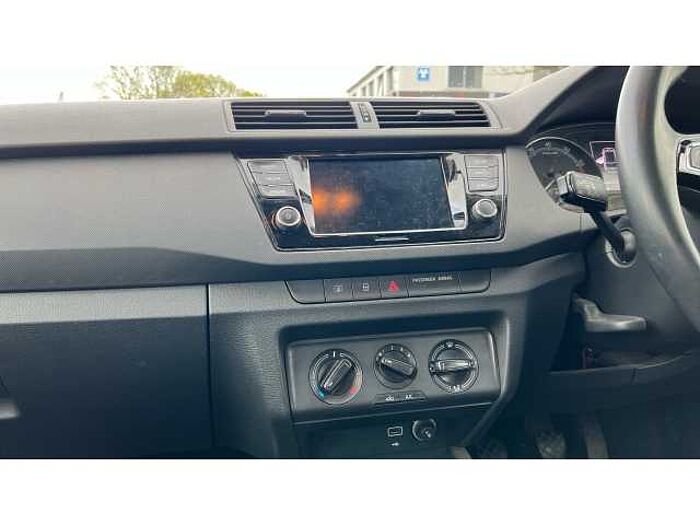 SKODA Fabia FABIA 1.0 MPI SE 5dr 