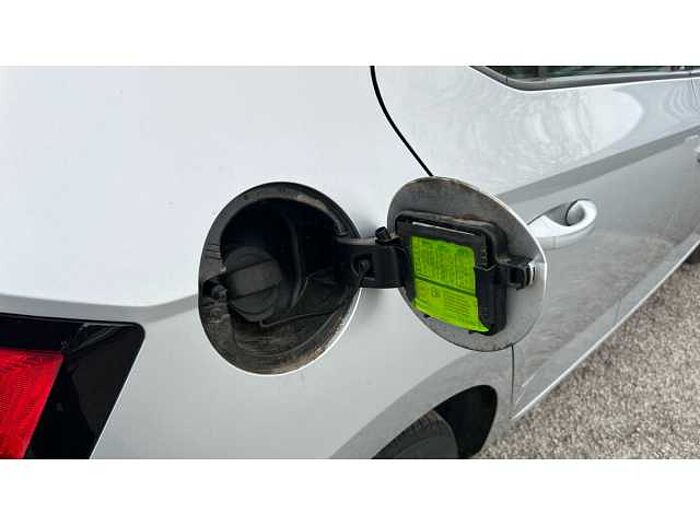 SKODA Fabia FABIA 1.0 MPI SE 5dr 