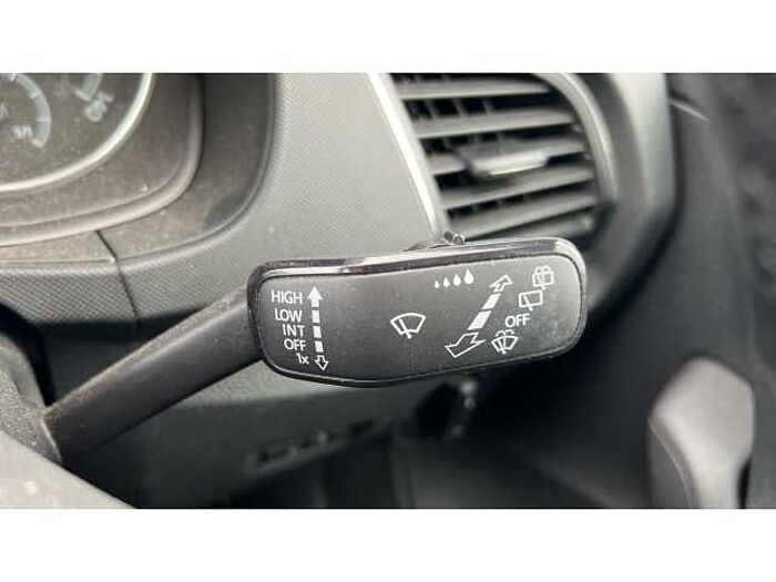 SKODA Fabia FABIA 1.0 MPI SE 5dr 