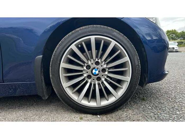 BMW 3 SERIES 320d Luxury 4dr Step Auto 