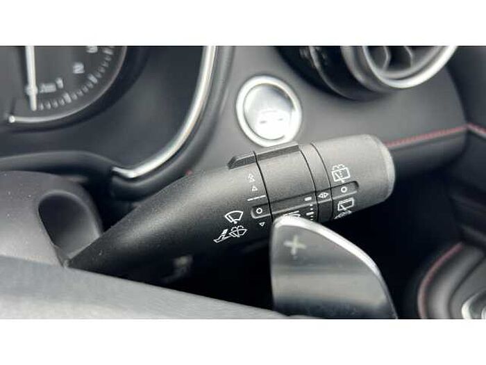 MG HS HS 1.5 T-GDI Exclusive 5dr DCT 