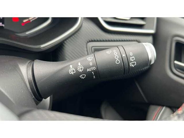 Renault Clio CLIO 1.6 E-TECH Hybrid 140 RS Line 5dr Auto 