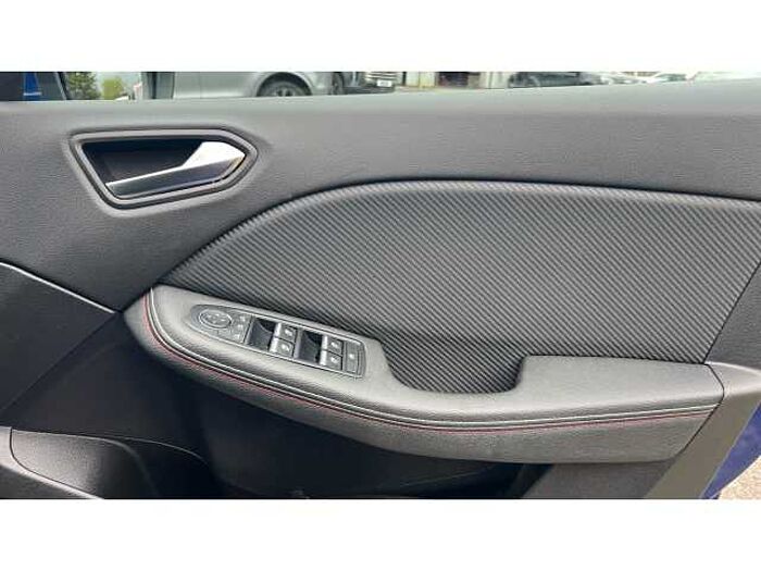 Renault Clio CLIO 1.6 E-TECH Hybrid 140 RS Line 5dr Auto 