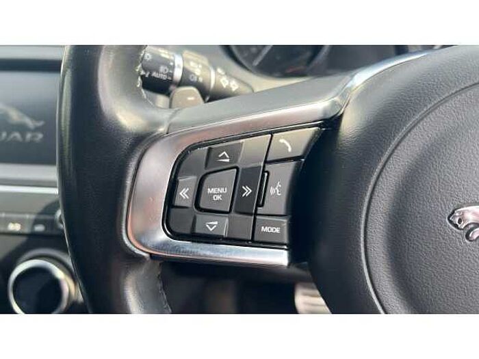 Jaguar E-PACE E-PACE 2.0d R-Dynamic S 5dr Auto 