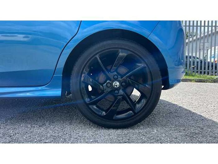 Vauxhall Corsa C CORSA 1.4 SRi Vx-line Nav Black 5dr 