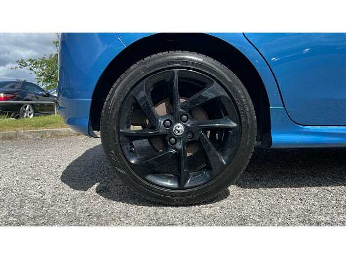Vauxhall Corsa C CORSA 1.4 SRi Vx-line Nav Black 5dr 
