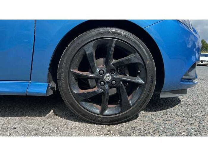Vauxhall Corsa C CORSA 1.4 SRi Vx-line Nav Black 5dr 