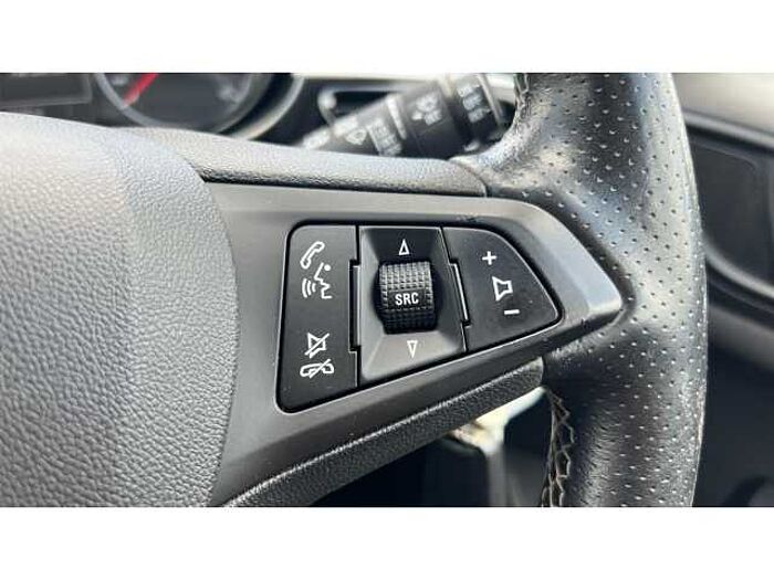 Vauxhall Corsa C CORSA 1.4 SRi Vx-line Nav Black 5dr 