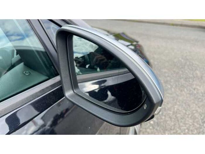 Volkswagen Golf GOLF 2.0 TSI 300 R 5dr 4MOTION DSG 