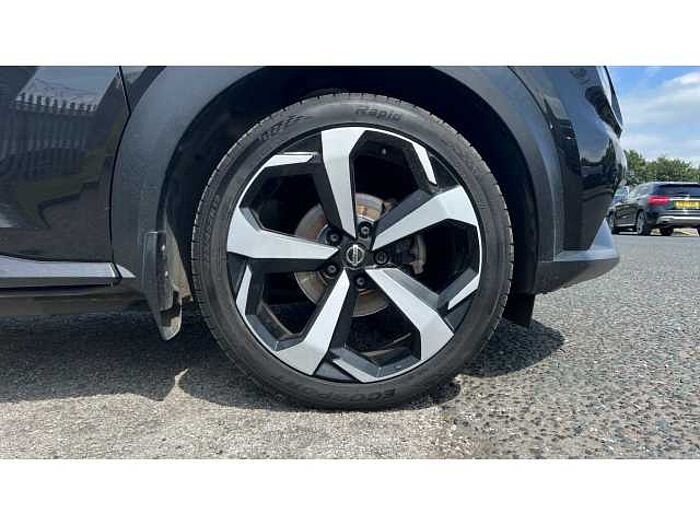 Nissan Juke JUKE 1.0 DiG-T N-Connecta 5dr DCT 
