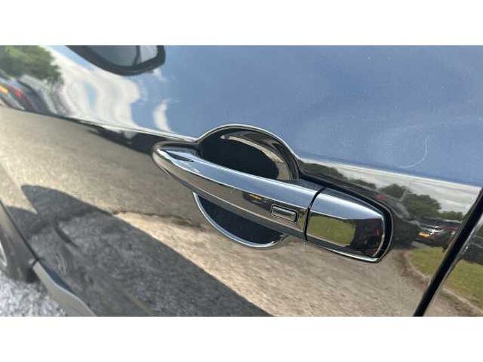 Nissan Juke JUKE 1.0 DiG-T N-Connecta 5dr DCT 