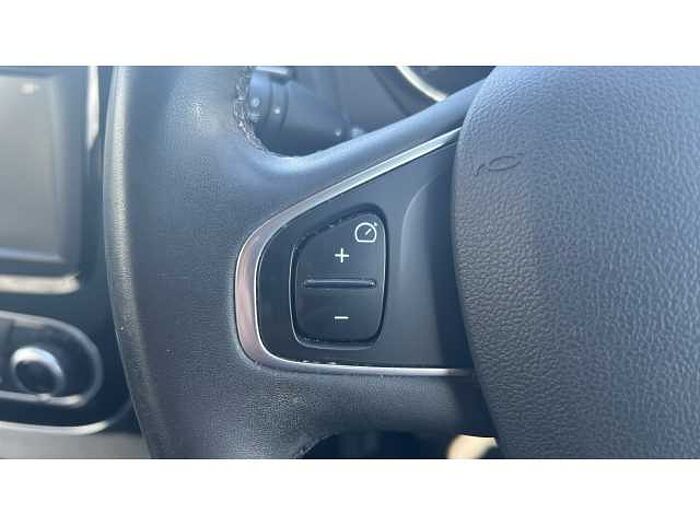 Renault Captur CAPTUR 0.9 TCE 90 Iconic 5dr 