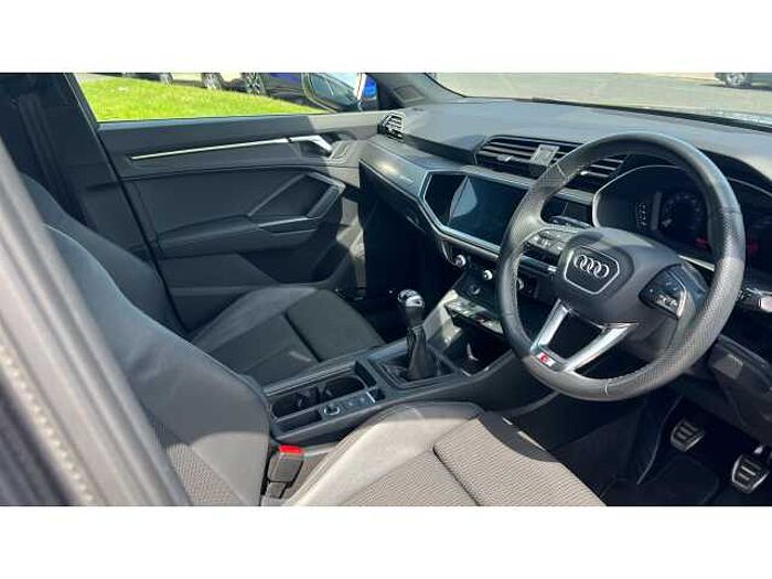 Audi Q3 Q3 35 TFSI S Line 5dr 